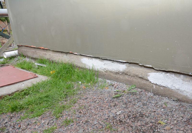 Foundation Crack Sealings Overview